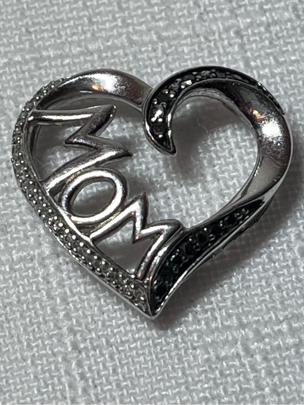Silver 'Mom' Heart Pendant Necklace Charm